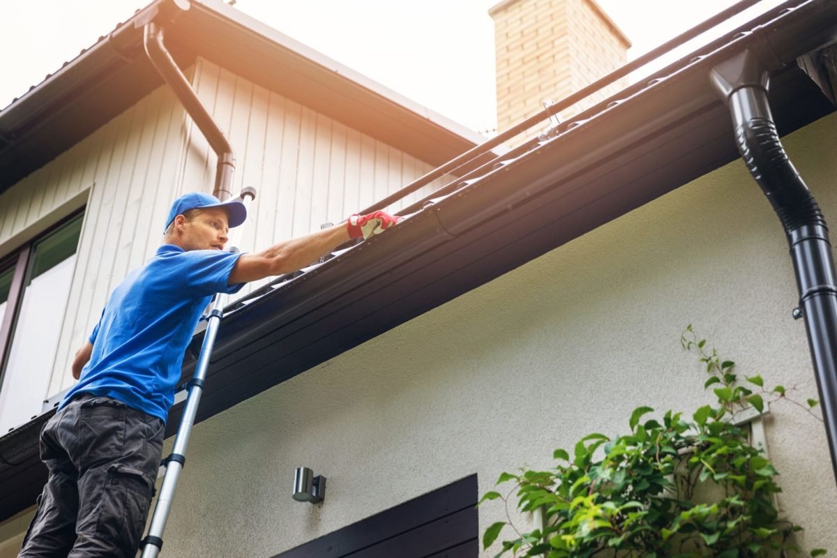 Gutter inspection