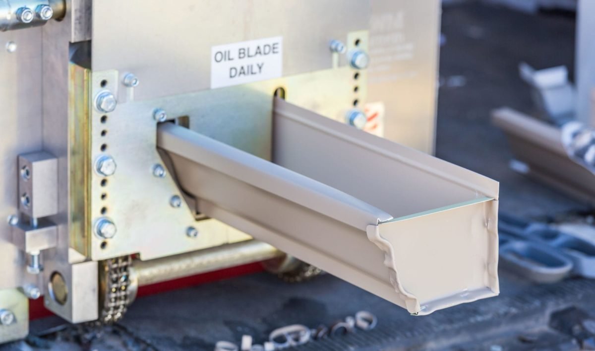 Seamless gutters