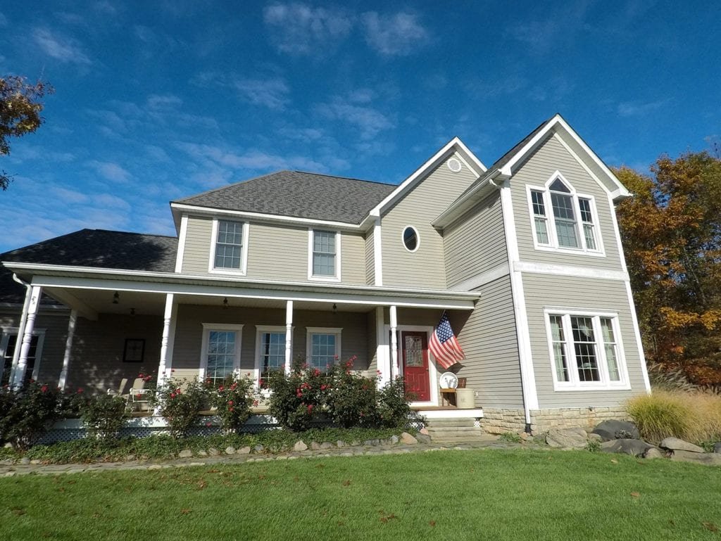 Metamora Siding and Gutters Front Before Install