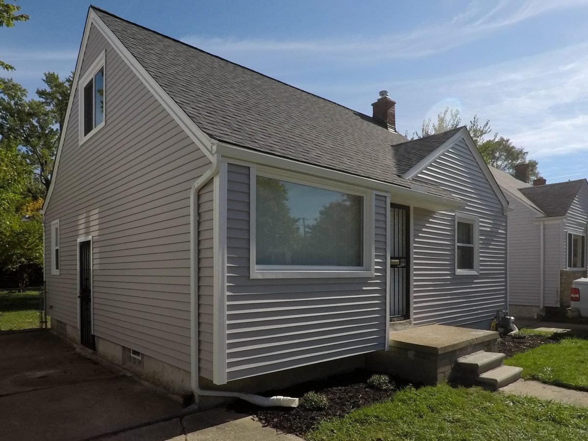 Detroit Windows, Roofing, Siding, and Gutters Front Left After Install