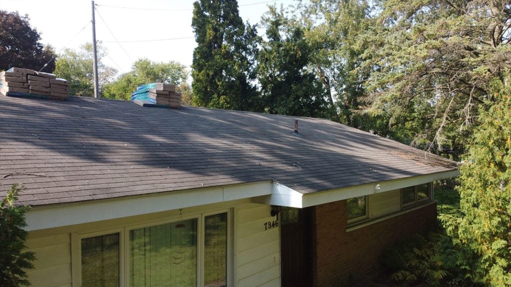 Bloomfield roof replacement - Front Before Install