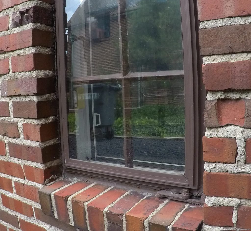 Pontiac Window Replacement - Downstairs Window Before