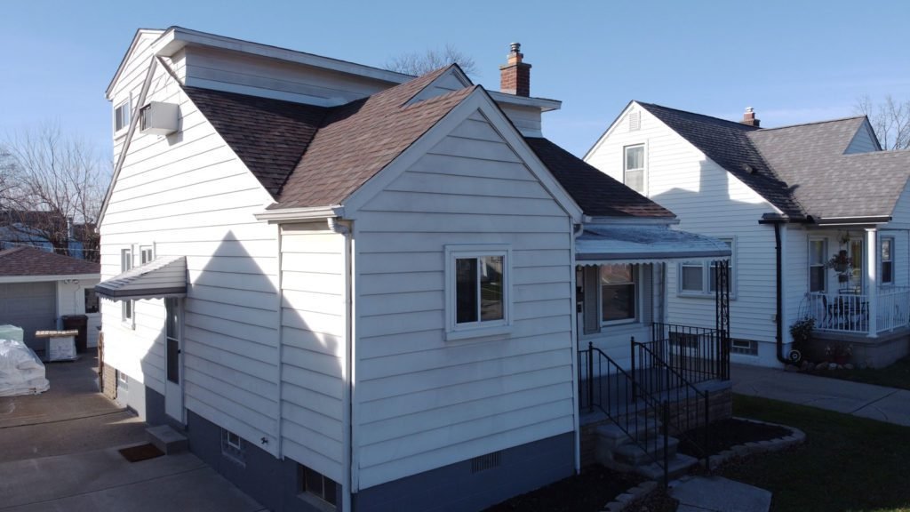 Wayne Siding and Gutters - Front Left Before