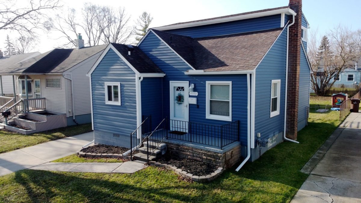 Wayne Siding and Gutters - Front Right After
