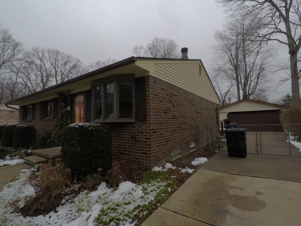 Westland Siding Replacement - Front Right Before